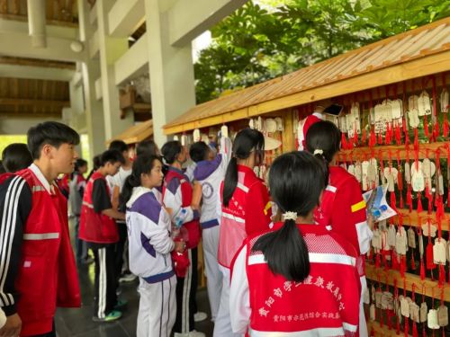 典籍傳承智慧，研學(xué)浸潤心靈——記“山地英雄匯”孔學(xué)堂與十里學(xué)堂研學(xué)之旅